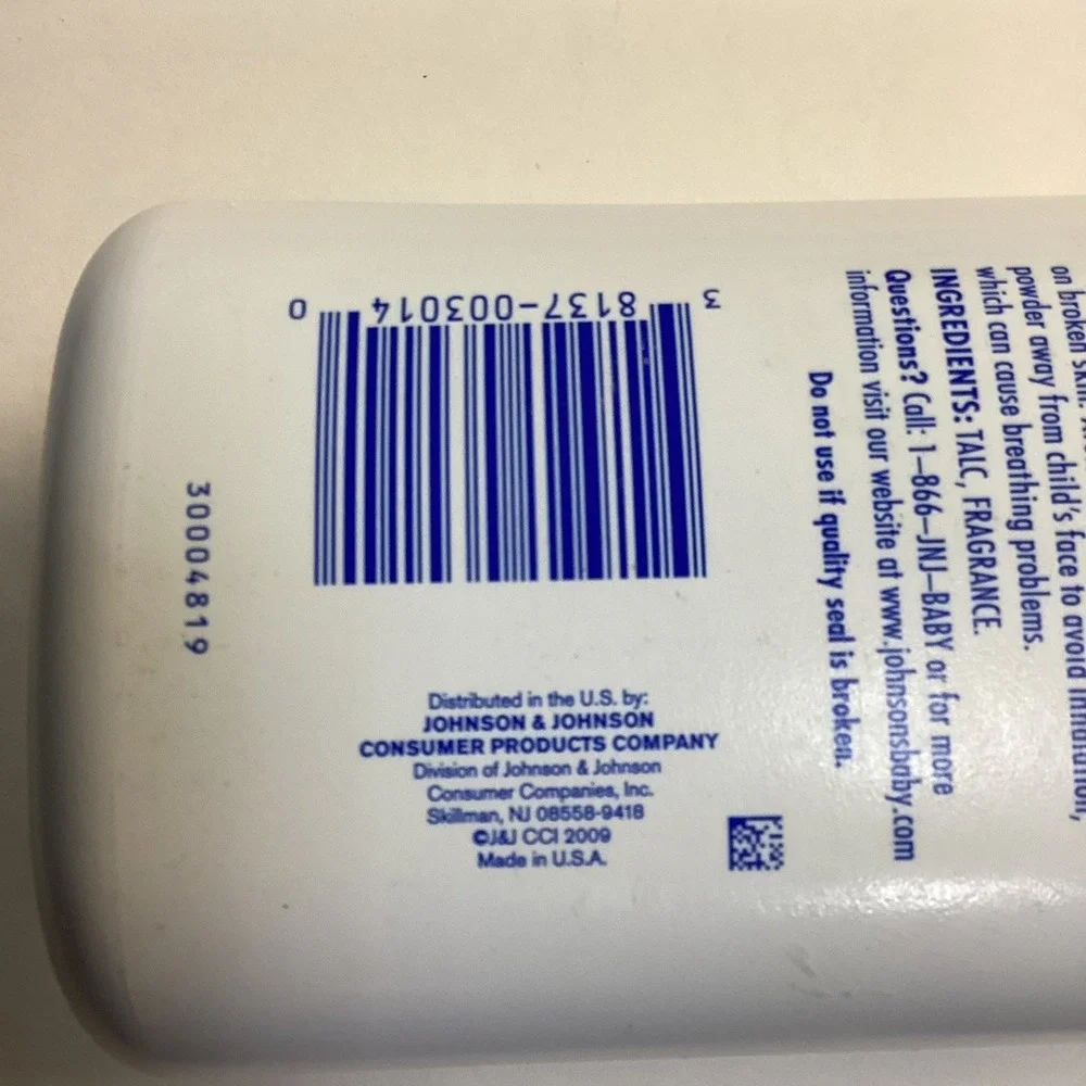 Johnsons & Johnsons Original Formula 1994 Talc Baby Powder  22 oz   Full